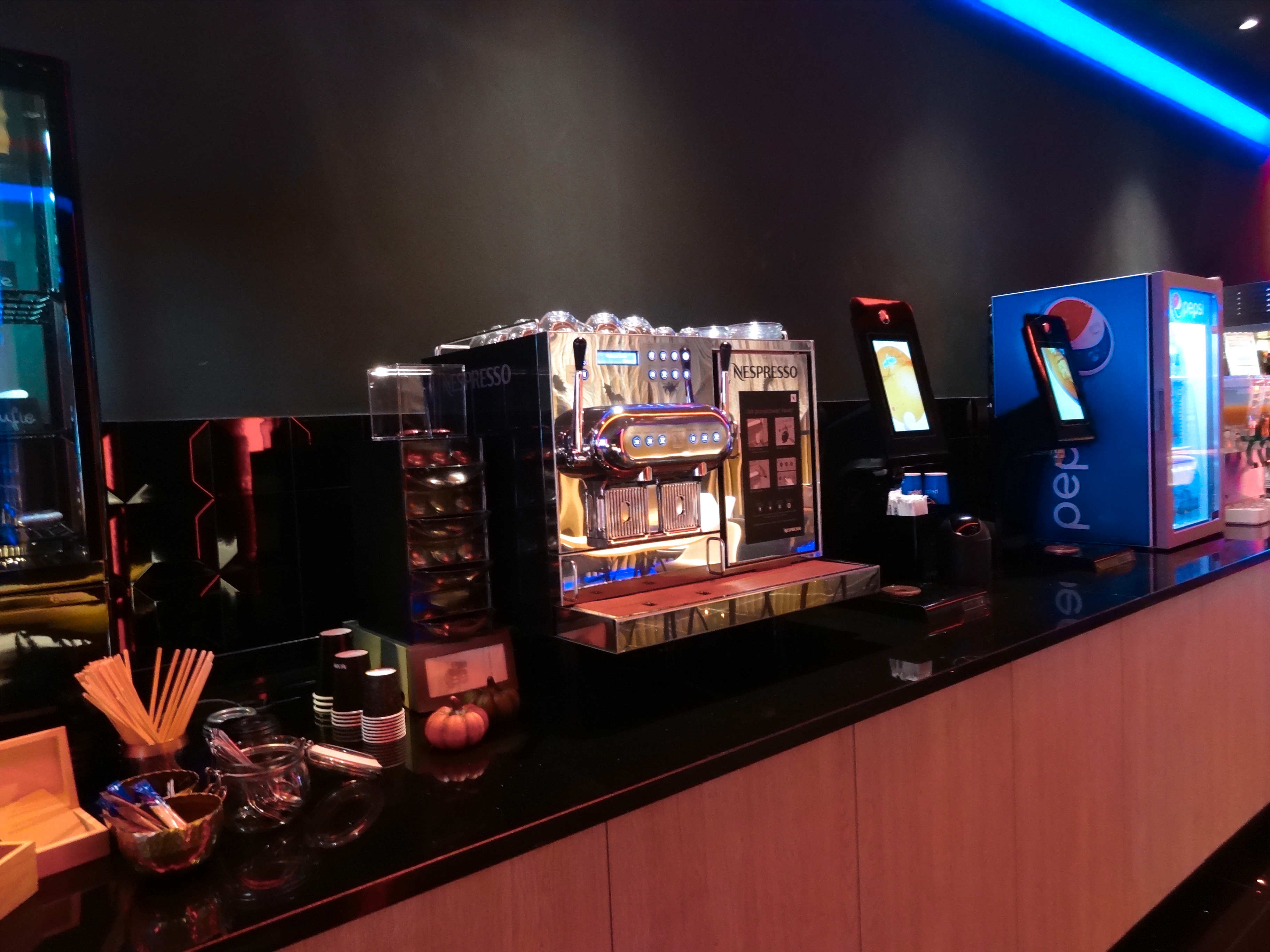 cinema city vip wroclavia angellovesdreams automat do kawy nespresso deser